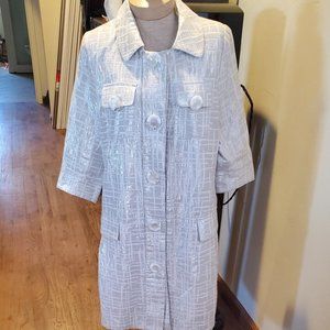 Vintage white/silver spring coat